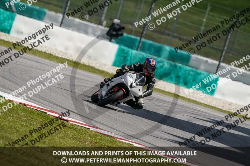 Sepang;event digital images;motorbikes;no limits;peter wileman photography;trackday;trackday digital images
